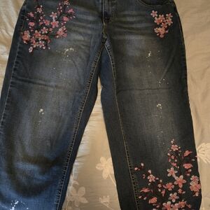 Floral Embroidered Women's Jeans